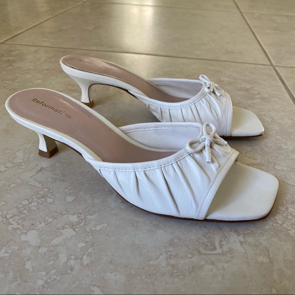 Reformation Simone Gathered Kitten Heel Sandal - Picture 5 of 10